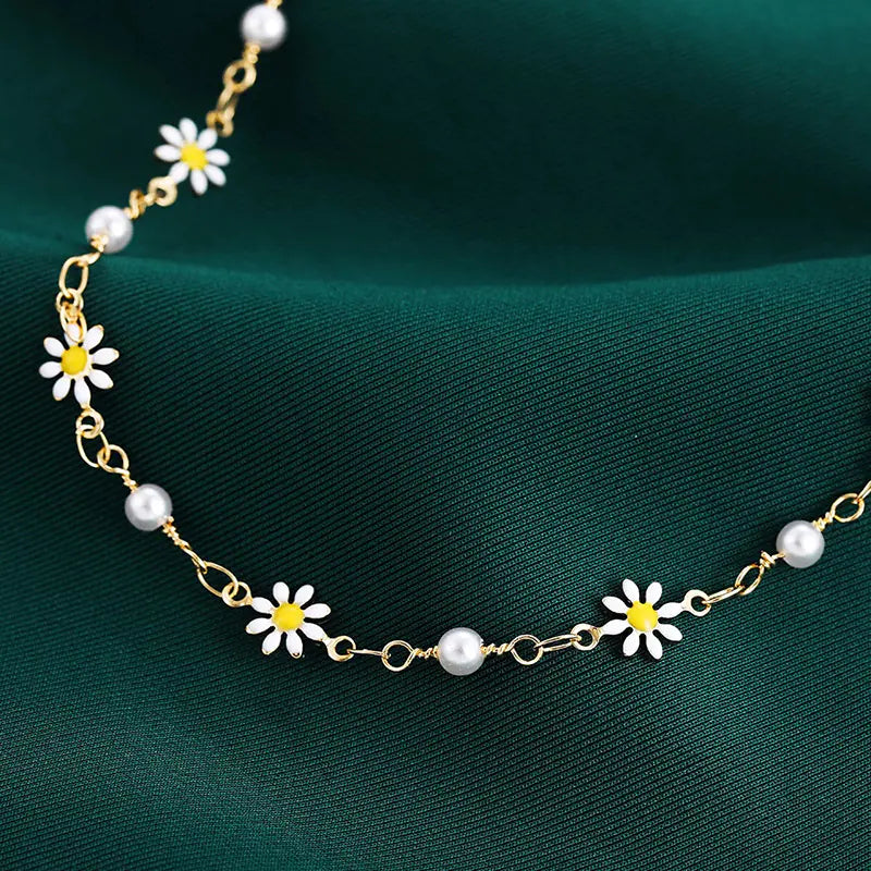 Daisy Daze – Handmade Boho Anklet