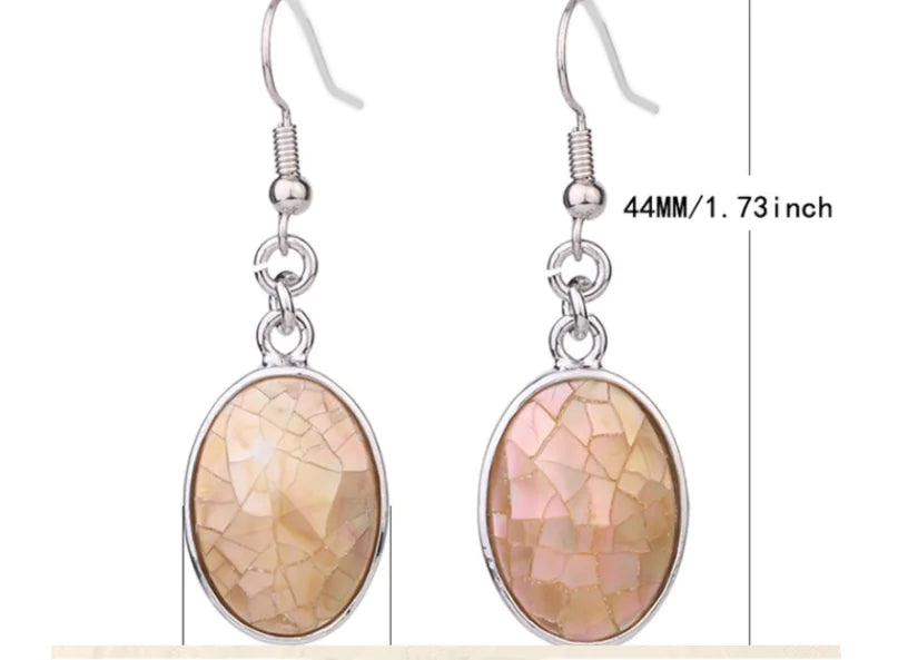 Coastal Glow – Natural Shell Oval Earrings