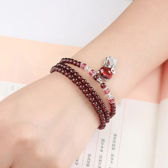 Crimson Stone – Natural Garnet & Silver Bracelet